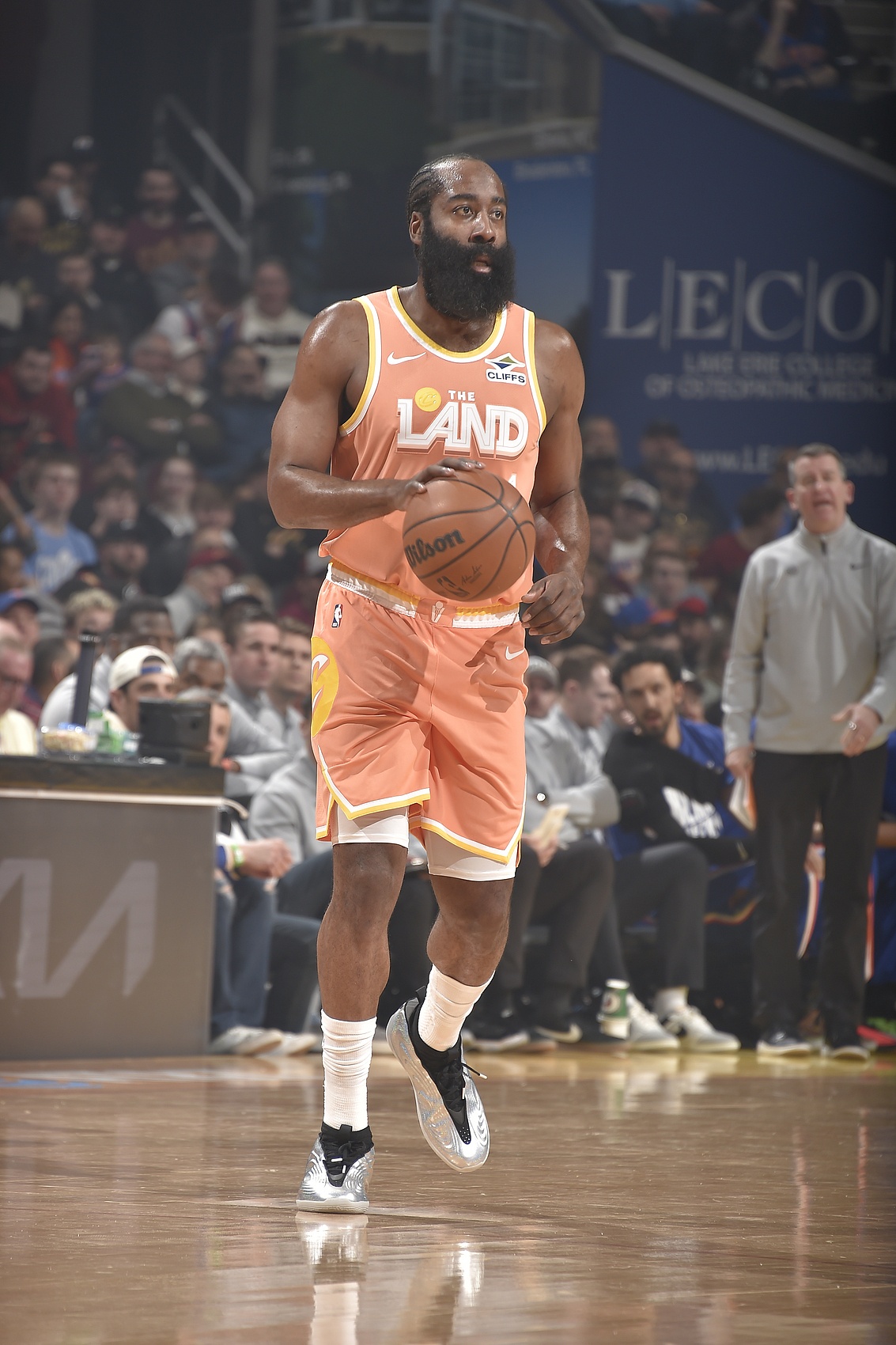 足球比分500-阿特金森：哈登还没完全康复 他总是带伤出战&amp;但是仍然打的很好